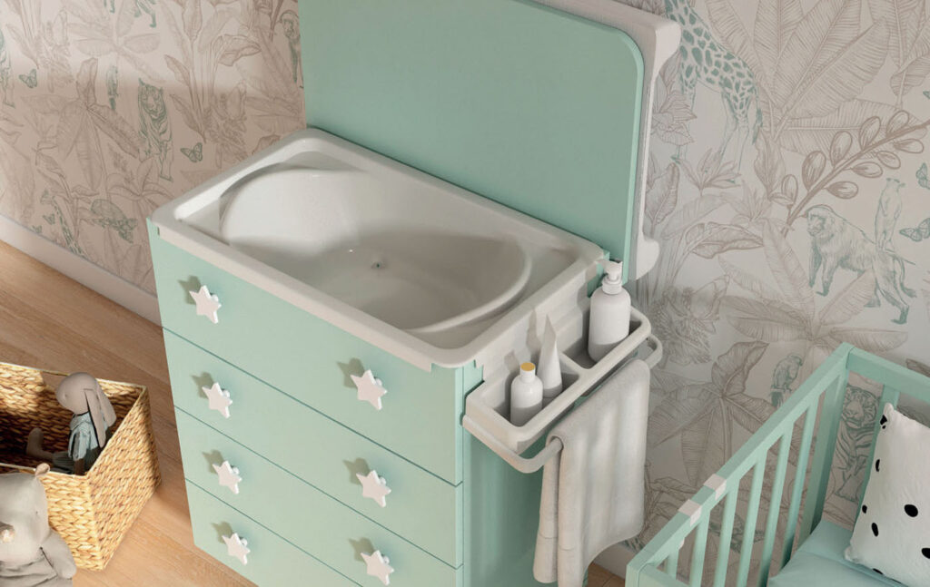 Mueble bañera con ruedas